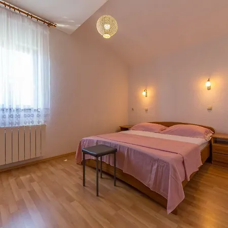 Apartman Rose *